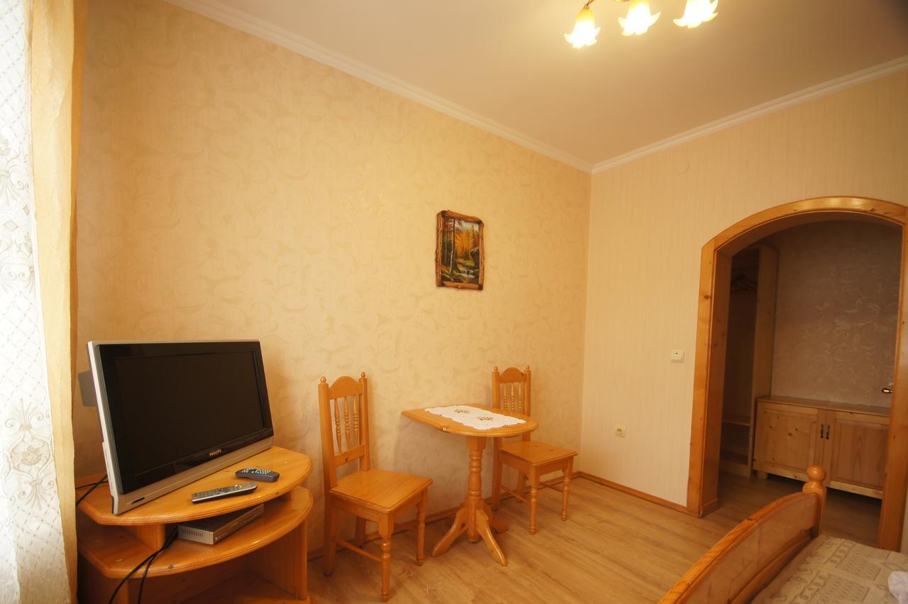 야시냐 Zirka Karpat 빌라 외부 사진